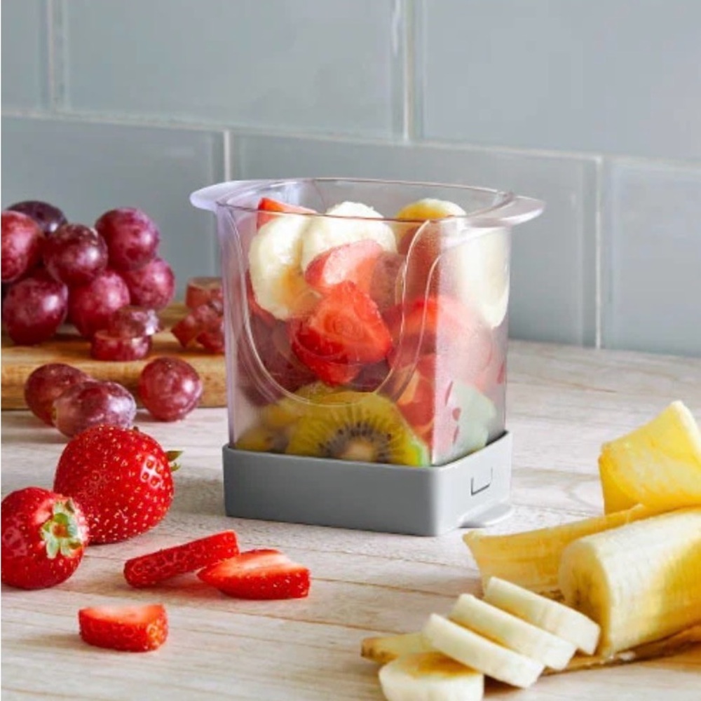The Pampered Chef Cup Slicer